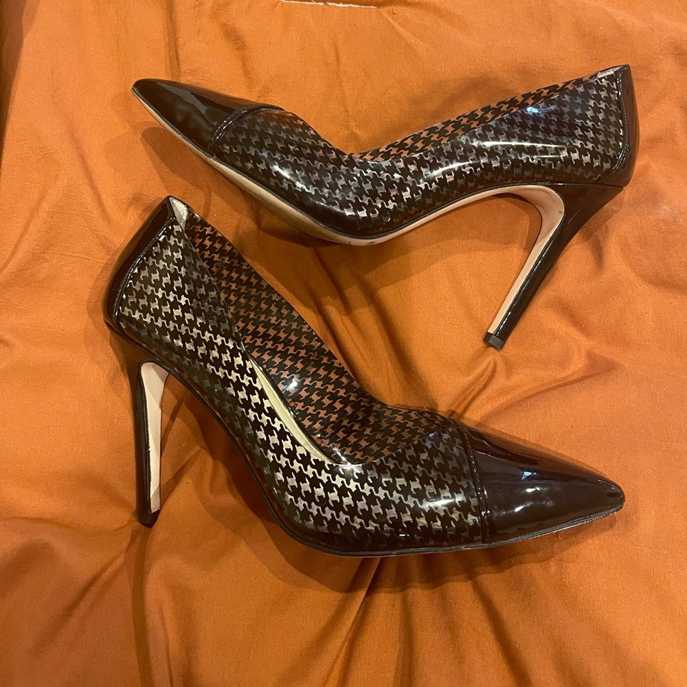 Houndstooth heels